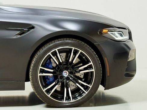 Used 2023 BMW M5 image 10