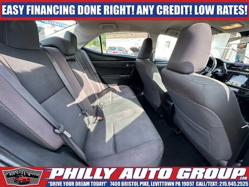 Used 2019 Toyota Corolla LE image 18