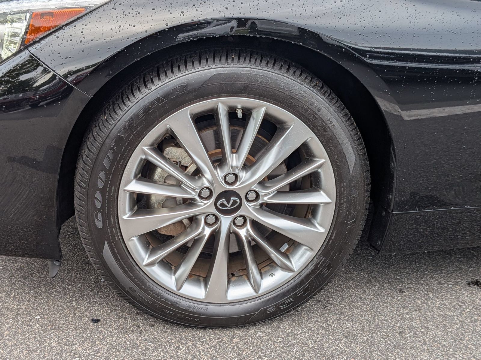 Used 2023 INFINITI Q50 Luxe w/ Cargo Package RWD image 10