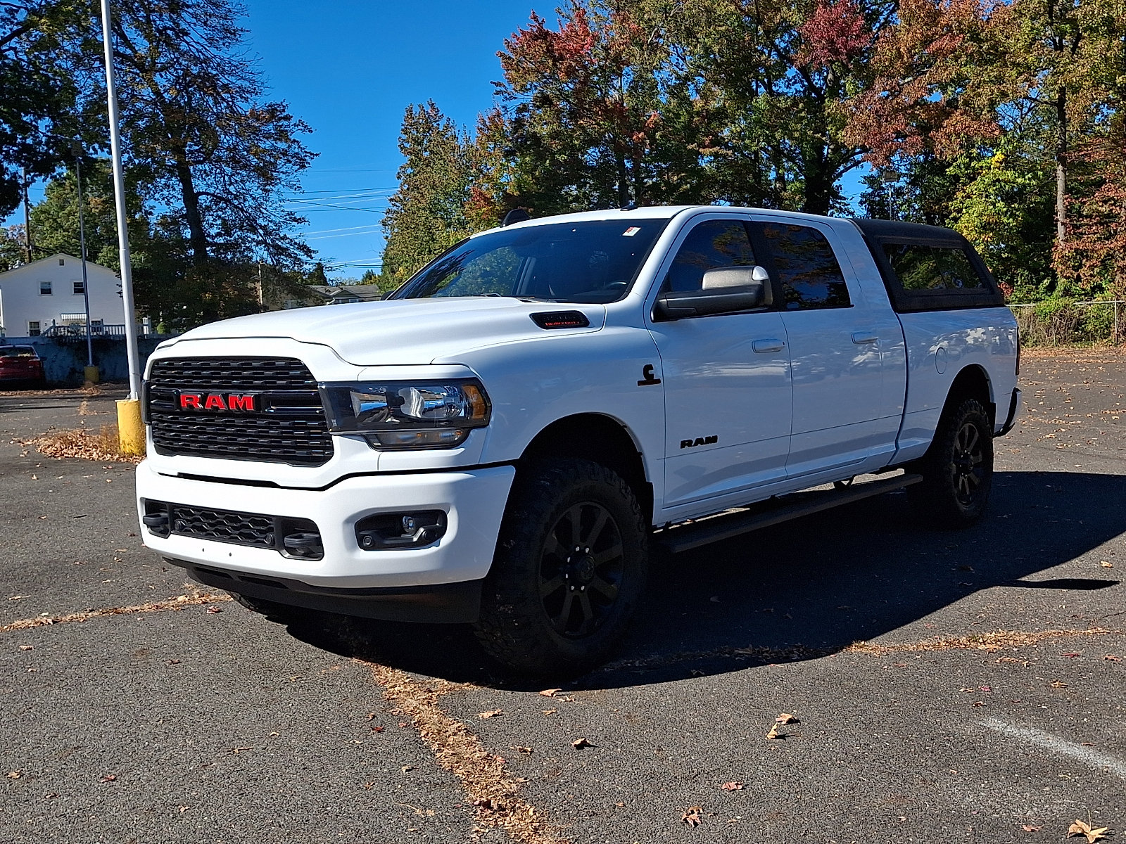 Used 2022 RAM 3500 Big Horn w/ Night Edition AWD/4WD image 3
