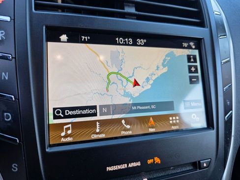 Used 2019 Lincoln MKC Reserve w/ MKC Technology Package image 16