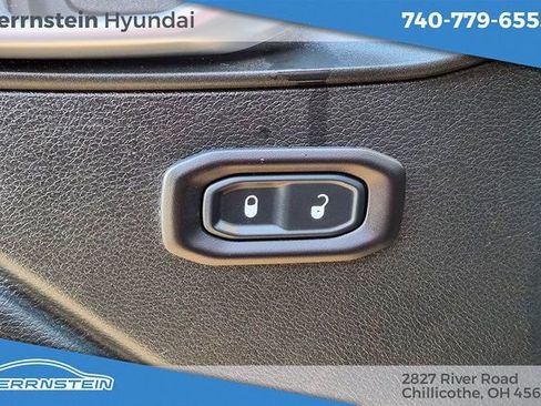 Used 2018 Jeep Wrangler Unlimited Sport S AWD/4WD image 15