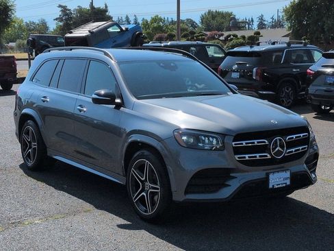 Used 2023 Mercedes-Benz GLS 450 4MATIC image 7