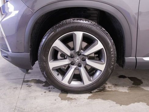 Certified 2024 Honda Pilot Elite image 11