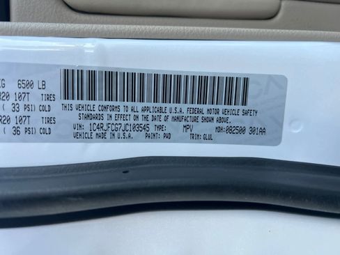 Used 2018 Jeep Grand Cherokee Overland image 17