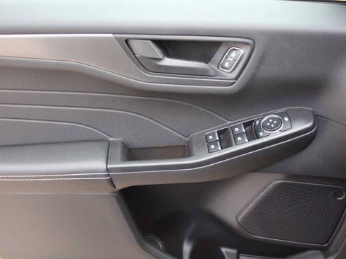 New 2026 Ford Escape Active w/ Tech Pack #1 FWD image 28
