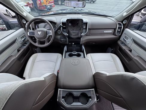 Used 2025 RAM 2500 Laramie image 10