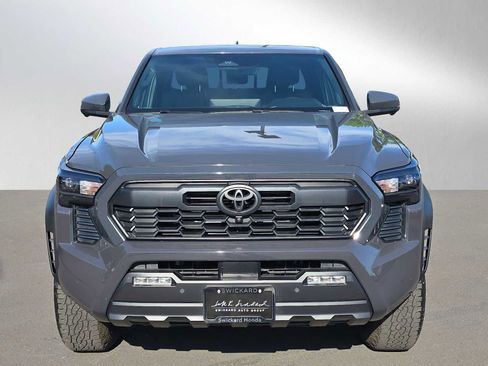 Used 2024 Toyota Tacoma 4x4 Double Cab image 8