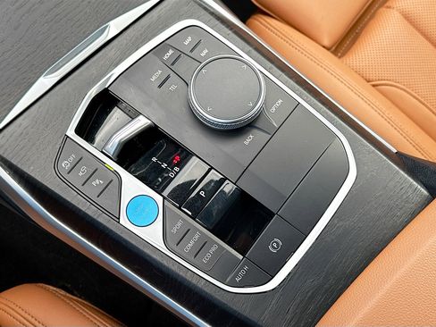 Used 2023 BMW i4 eDrive35 w/ Premium Package image 28