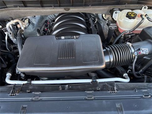 Used 2021 Chevrolet Tahoe Z71 image 29