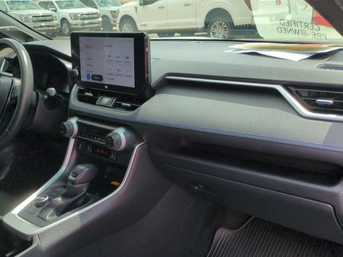 Used 2023 Toyota RAV4 XSE AWD/4WD image 32