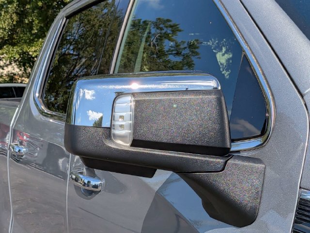 Used 2025 GMC Sierra 1500 SLT AWD/4WD image 14