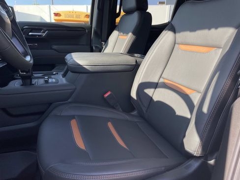 New 2025 GMC Sierra 1500 AT4 w/ AT4 Premium Package image 21