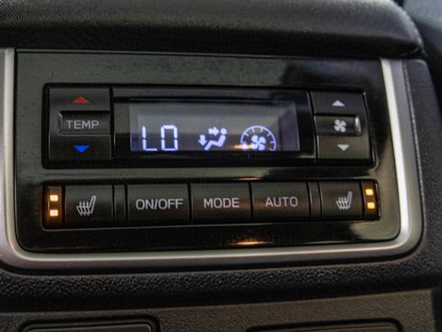 Used 2023 Subaru Ascent Limited w/ Technology Package AWD/4WD image 43