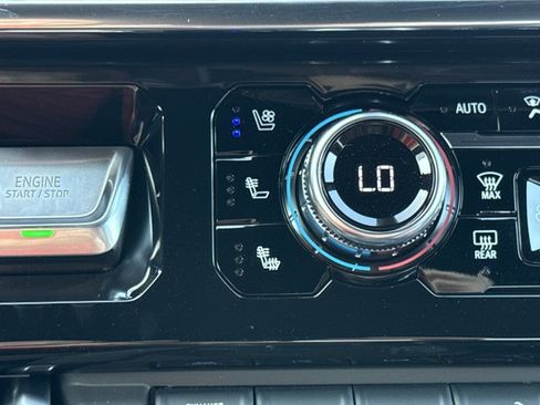 New 2026 GMC Sierra 2500 Denali Ultimate AWD/4WD image 21