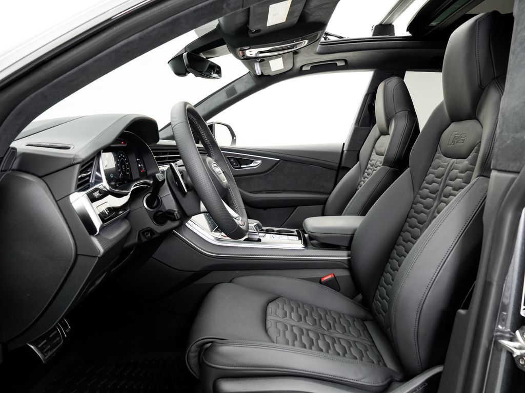 Certified 2026 Audi RS Q8 performance AWD/4WD image 8