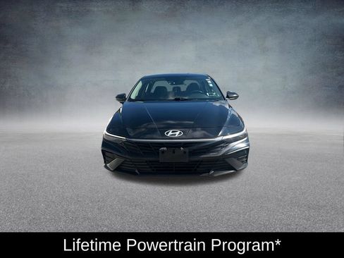 Used 2024 Hyundai Elantra SEL FWD image 6