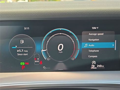 New 2026 Volkswagen Tiguan SE image 22