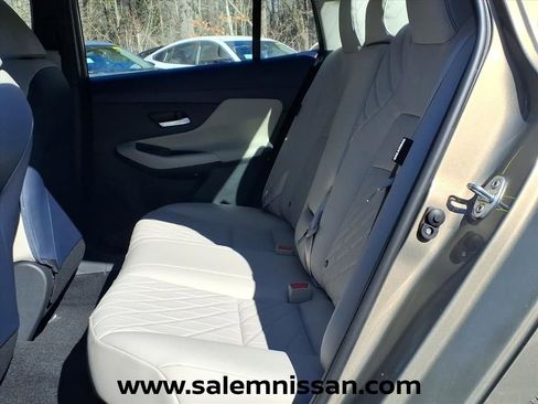 New 2026 Nissan Sentra SL w/ Floor Mat Package FWD image 15