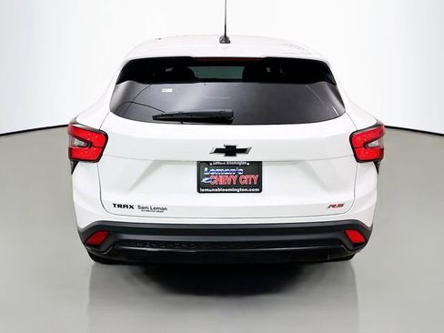 New 2026 Chevrolet Trax RS w/ Driver Confidence Package image 7