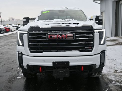 Used 2024 GMC Sierra 2500 AT4 w/ AT4 Preferred Package image 13