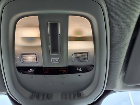 New 2026 Volvo XC60 B5 Plus w/ Protection Package Premier image 18