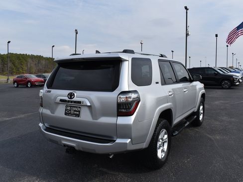 Used 2021 Toyota 4Runner SR5 Premium w/ Moonroof Package image 4
