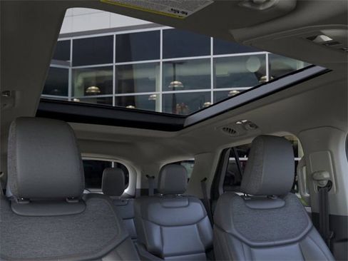 New 2026 Ford Explorer Active w/ Active Comfort Package image 22