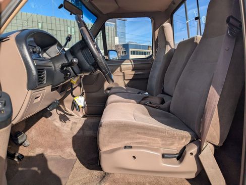 Used 1995 Ford F150 XL image 24