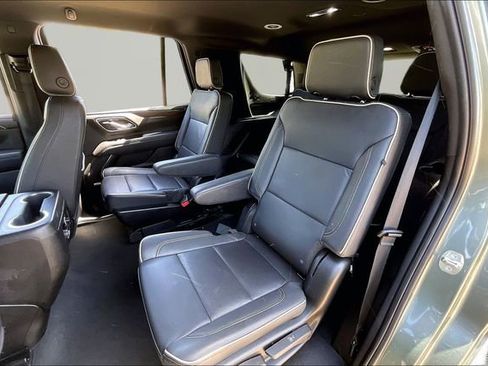 Used 2024 Chevrolet Tahoe Premier image 16