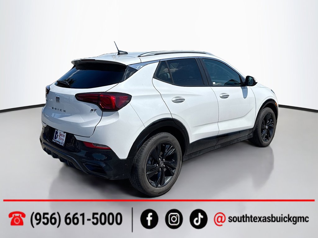 Used 2024 Buick Encore GX Sport Touring FWD image 8