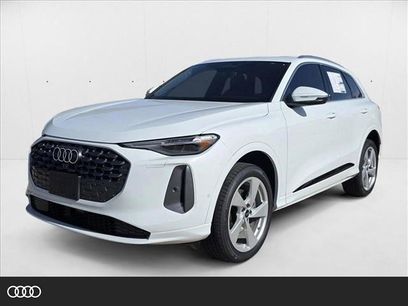 New 2025 Audi Q5 Premium Plus