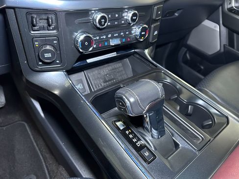 Certified 2022 Ford F150 Lariat w/ Equipment Group 502A High image 45