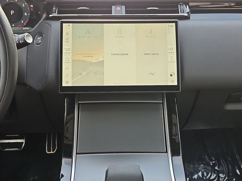 Certified 2025 Land Rover Range Rover Velar Dynamic SE AWD/4WD image 23