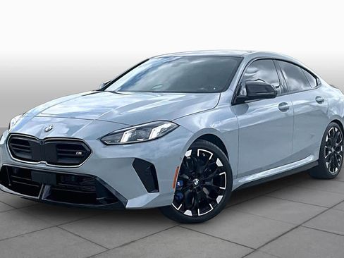 Used 2025 BMW M235i xDrive w/ Premium Package AWD/4WD image 2