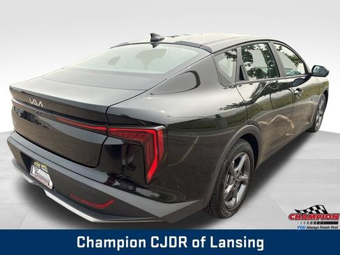 Used 2025 Kia K4 FWD image 8