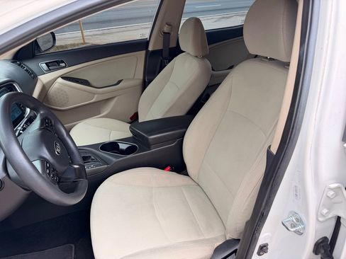 Used 2015 Kia Optima LX FWD image 10