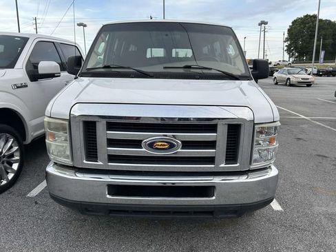 Used 2008 Ford E-350 and Econoline 350 XLT RWD image 10