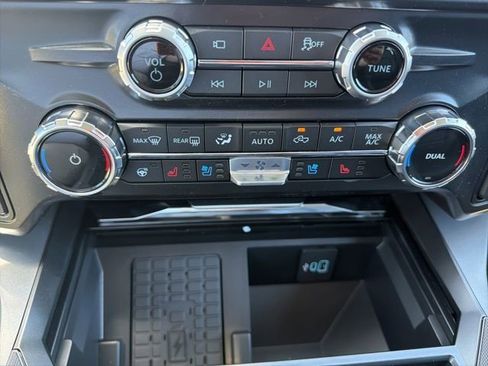 New 2026 Ford F250 Lariat w/ Chrome Package AWD/4WD image 19