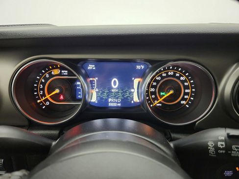 Used 2019 Jeep Wrangler Sport AWD/4WD image 10
