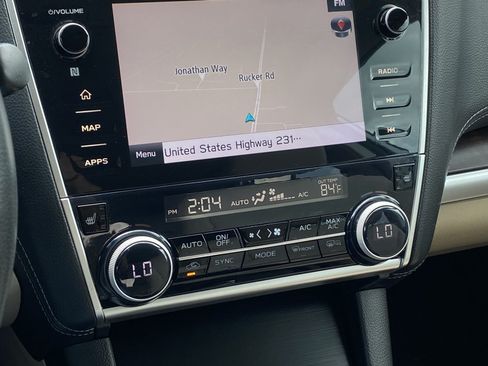 Used 2019 Subaru Outback 2.5i Limited w/ Popular Package #2 AWD/4WD image 15