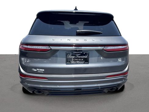 Certified 2023 Lincoln Corsair Reserve w/ Jet Appearance Package image 4