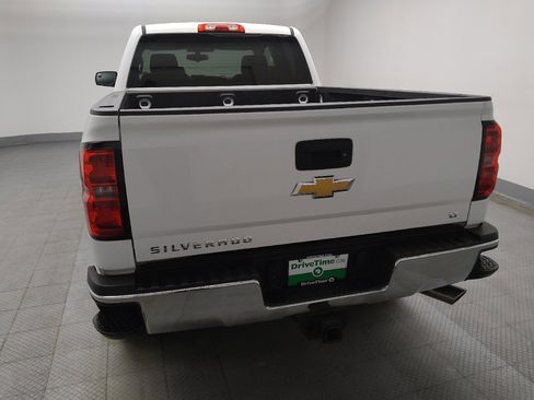 Used 2015 Chevrolet Silverado 2500 LT w/ LT Convenience Package image 6