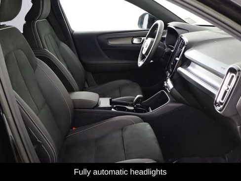 Used 2022 Volvo XC40 P8 Recharge Ultimate AWD/4WD image 10