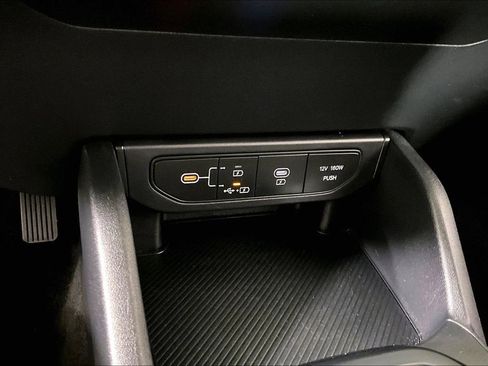 Used 2025 Kia K4 FWD image 15