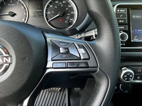 Used 2025 Nissan Kicks Play S FWD image 11