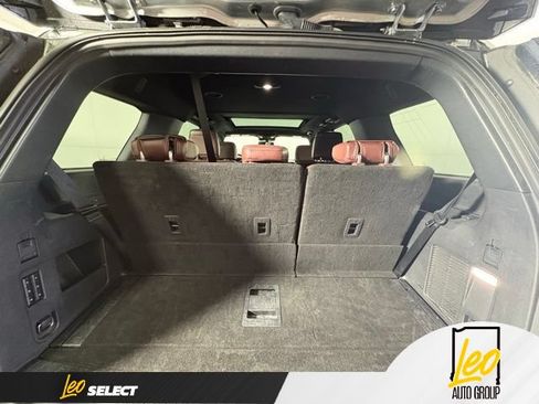 Used 2024 Ford Expedition Limited AWD/4WD image 23