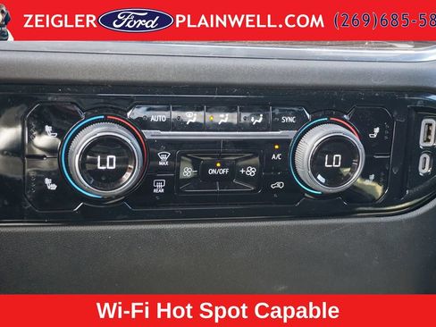 Used 2024 Chevrolet Silverado 1500 LT AWD/4WD image 20
