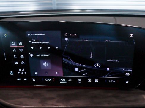 Certified 2025 Audi Q5 Premium w/ Convenience Package image 25