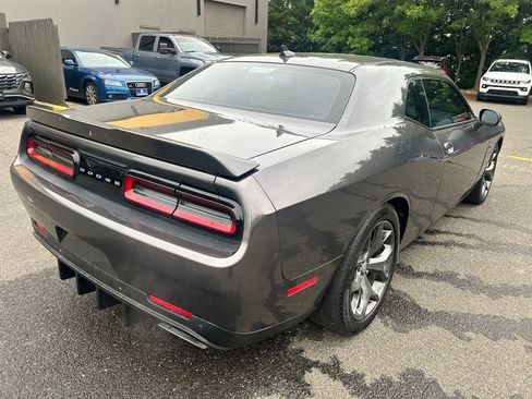 Used 2015 Dodge Challenger R/T Plus RWD image 7